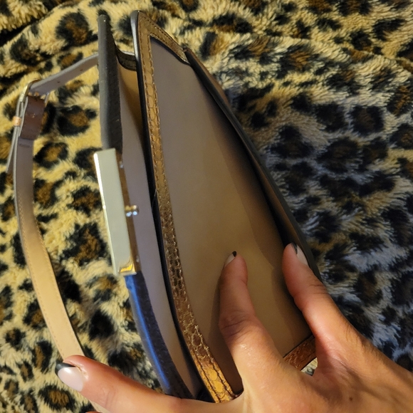 Michael Kors Signature Logo & Python-Embossed Fanny Pack - Picture 5 of 8